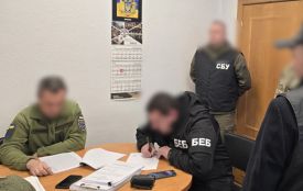 На Вінниччині розкрили схему, де на армійських ліжках «заробили» мільйони