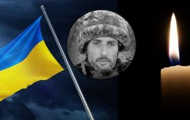«Не плачте за мною, якщо у бою загину»: у Вінниці прощаються з розвідником Андрієм Ковальовим