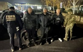 На Вінниччині затримали молдованина, який брав $17 000 за переправлення до Молдови