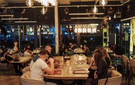 Впливають події в країні та неплатоспроможність: чому вінничани стали рідше ходити у ресторани