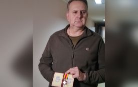 Вінницький лікар-волонтер Юрій Козак отримав медаль від Міноборони