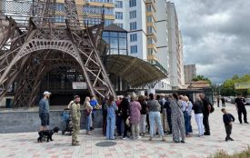 Мітинги та петиції спрацювали: держреєстратору оголосили підозру через махінації з ЖК «Комфорт»