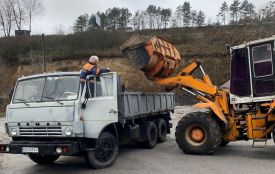 Вирівнюють дороги й готуються до негоди: де на Вінниччині тривають роботи