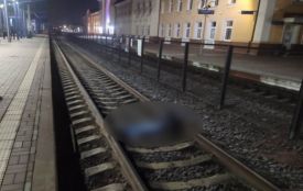 Страшна смерть на залізниці: під колесами потяга загинула 18-річна студентка