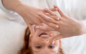 Краса на новорічну ніч: як біодобавки допомагають сяяти шкірі, нігтям і волоссю (Новини компаній)