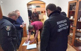 На світлофорах і ліхтарях «розтратили» 1,6 мільйона: під підозрою керівник Служби та двоє спільників