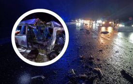 Під Немировом мікроавтобус влетів у фуру — є загибла та п’ятеро поранених