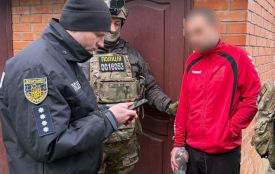 Інтимні фото замість дружби: вінничанин «полював» на дитину в соцмережах