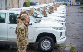 Мерія Вінниці хоче купити 40 пікапів. Яких саме та за скільки?