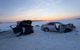 Шестеро травмованих за вихідні: біля Зятковець Toyota врізалася у вантажівку, ще одна ДТП у Комарові