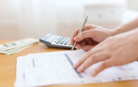 Робота є, а грошей немає: українські компанії встановили антирекорд із боргів по зарплаті