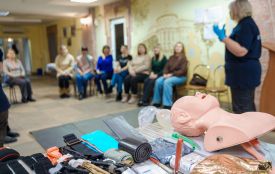 Перша допомога у під’їзді та вдома: голови вінницьких ОСББ пройшли курс порятунку життя