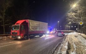 У Краснопілці вантажівка наїхала на 24-річного хлопця, який переходив дорогу