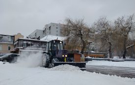 Поки комунальники чистять дороги, до Вінниці йдуть арктичні морози — до чого готуватись