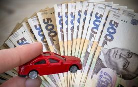 Замість фронту — на продаж: які вінницькі благодійні фонди помітили у торгівлі автомобілями для ЗСУ