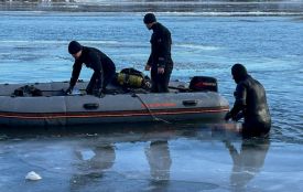 Роздягнувся та стрибнув у річку. У Ямполі 31-річний втікач за кордон потонув у крижаному Дністрі