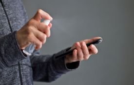 Смертельна небезпека у ваших руках: яку біологічну загрозу приховує звичайний смартфон