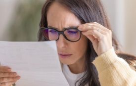 Світла не було по 20 годин, а рахунки — космічні. Що відбувається з платіжками за електроенергію?