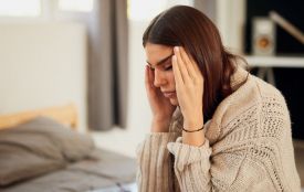 Як впоратися з надмірною тривогою: дієві техніки та поради психологів