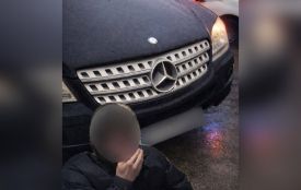 На Привокзальній затримали водія «Мерседеса», який сів за кермо під наркотиками і без прав