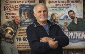«Я такий останній лишився» — Василь Воробець , який від руки малює афіші кінотеатру «Родина»