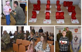 Дітям полеглих Героїв Якушинецької громади вручили пам’ятні кулони «Батьківське серце»