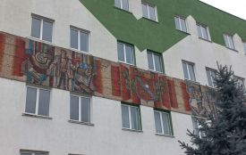 Герб Вінниці 1969 року на фасаді: що відомо про мозаїку в Тяжилові, яку визнали пам’яткою