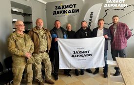 Добровольці — це люди, які не чекали наказу. Вони одразу стали на захист України.