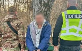 17 ножових: у Мурованих Курилівцях пасинок жорстоко розправився з вітчимом