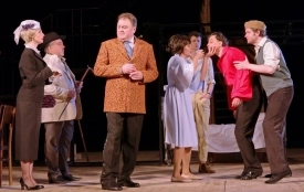 Сьогодні вітайте театралів та даруйте їм свої аплодисменти. Історія, заборони і прикмети 27 березня