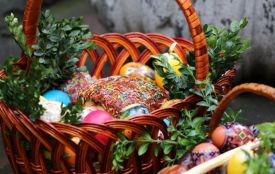 Великодні ярмарки у Вінниці: де цього року продаватимуть квіти та святкову атрибутику