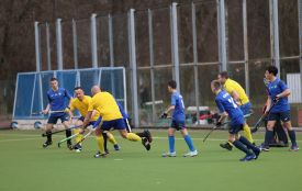 Ветерани переграли молодь на турнірі пам’яті Федора Новіка і до 45-річчя хокею на траві