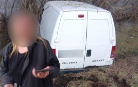 П'яна водійка без прав «припаркувалася» у кюветі Павлівки