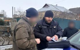 Викрав 1,3 мільйона у матері загиблого героя: судитимуть племінника-шахрая