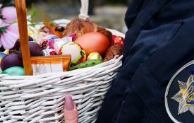 Поліція посилює контроль на Великдень: храми перевірять кінологи та вибухотехніки