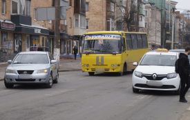 Куди у Вінниці важко доїхати громадським транспортом? Ми запитали