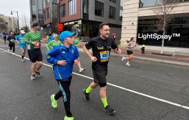 Сила, що надихає: 11-річний Роман Олексів з Вінниці пробіг п'ять кілометрів на світовому марафоні