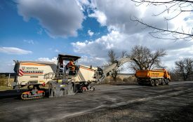 Замість латання дірок — суцільні карти: в області уже відновили понад 145 тисяч квадратних метрів доріг