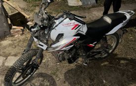 У Ялтушкові підліток на мотоциклі наїхав на чоловіка та втік