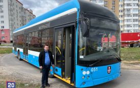 З фронту — на маршрут №17. Водій тролейбуса повернувся до роботи