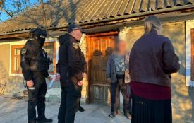 До 15 років за ґратами: у Могилів-Подільському затримали чоловіка за розповсюдження дитячої порнографії
