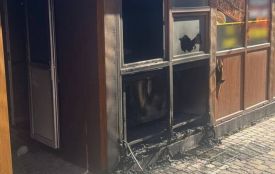 На Коцюбинського 15-річний підліток спалив колишній фастфуд та зняв це на відео