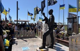 На Алеї Слави Сабарівського кладовища відкрили меморіал Герою України Назарію Гринцевичу «Грєнці»