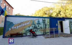 Безбар’єрний простір облаштували у модульному містечку на Вінниччині