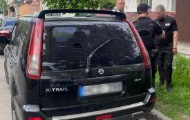 Викрав Nissan з гаража у Вінниці — чоловіку загрожує до п'яти років за ґратами