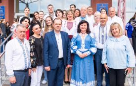 Як вінничани святкують день вишиванки: фоторепортаж