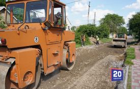 У мікрорайоні Корея ремонтують вулицю Василя Барки