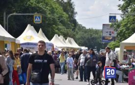 Сир, мед, м’ясо та овочі безпосередньо від виробників: коли і де відбудеться ярмарок