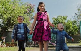 Гордість Вінниччини! Дев’ятирічна Марія Красота, яка винесла братів з вогню, отримала відзнаку МВС