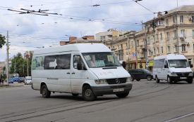 У вінницьких маршрутках до кінця року можуть з'явитися термінали для безготівкової оплати